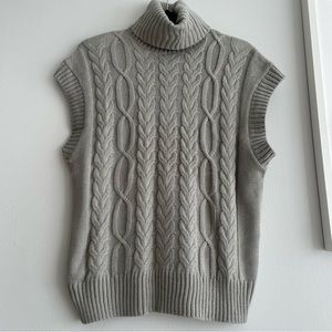 Katherine Karambelas Grey Turtleneck Sweater Vest Size S